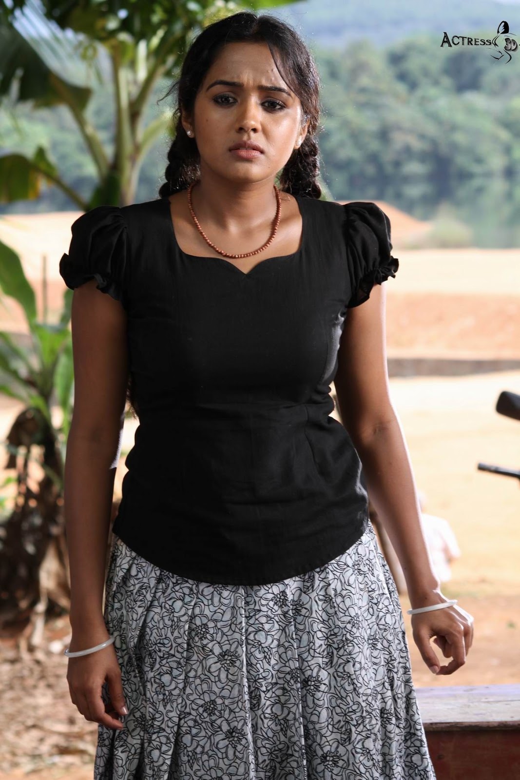 pavada blouse with shawl