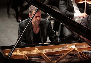 Artur Pizarro Artur Pizarro