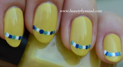 yellow blue nails