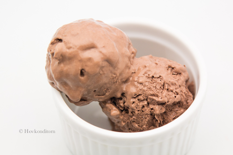 Chocolate Mint Ice Cream