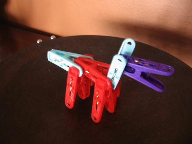 Manualidades para niños: animales con pinzas de ropa