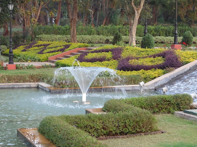 Pune-Okayama Friendship Garden (Pu La Deshpande Udyan)