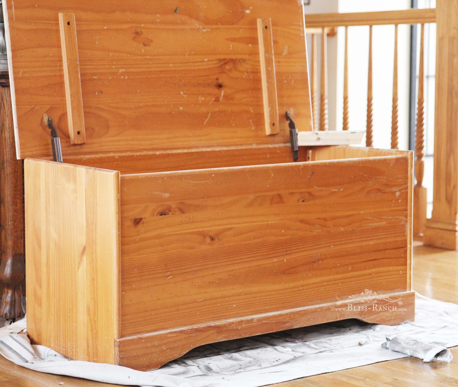 Pine Box Upcycle To Blanket Chest, Bliss-Ranch.com