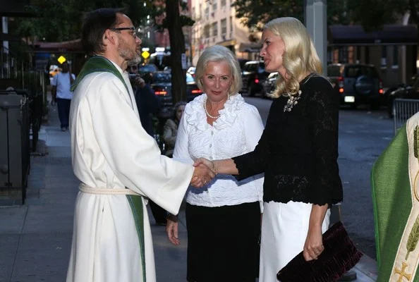 Crown Princess Mette-Marit attended the Norwegian Seamen’s Church in New York with minister Margareth Glad