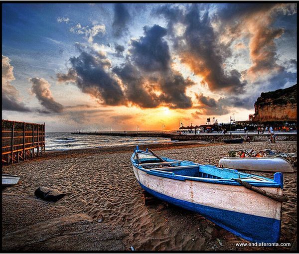 Πλοία, πλεούμενα, βάρκες, κότερα κλπ  boats-ships
