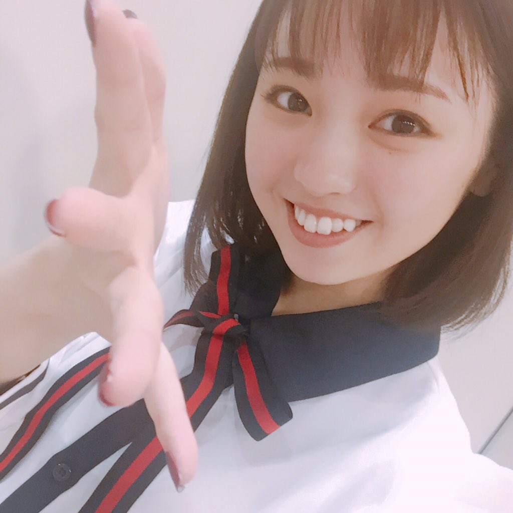 Keyakizaka46: The second and last(?) mega 'Yui Imaizumi post'. 