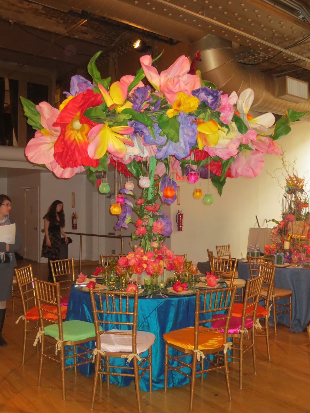 Koru Wedding Style {wedding centerpieces} large & in charge