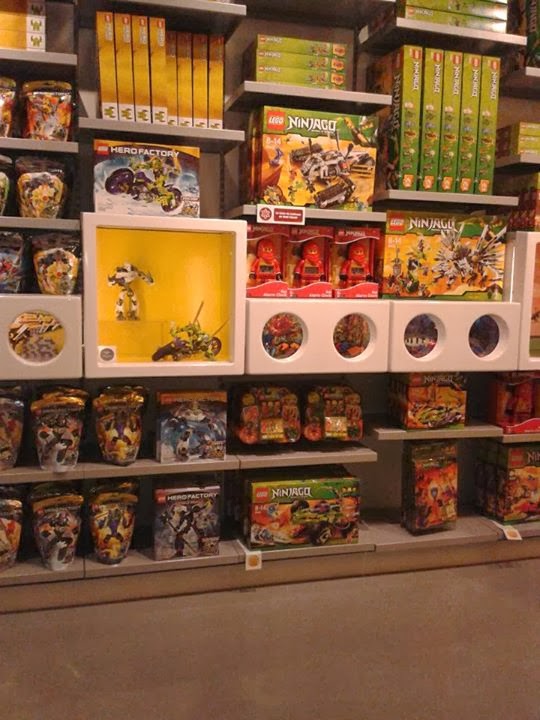 le monde de David: legO store ?� Lille