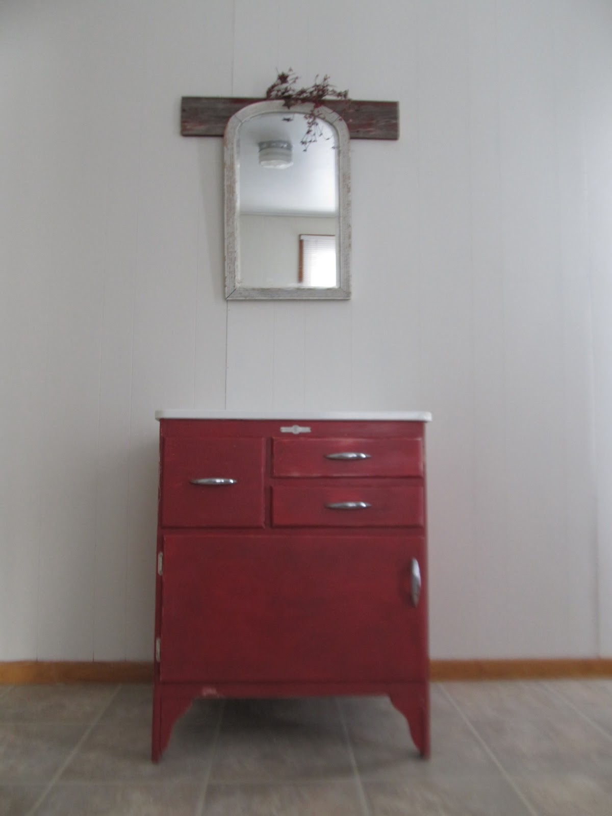 2 Farmers' Daughters: Napanee Hoosier Cabinet Make-Over!!