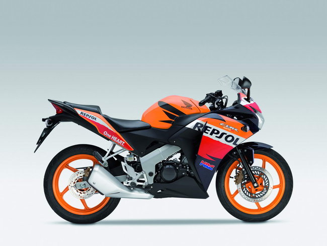 Honda cbr 150r repsol edition #2