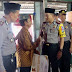 Kapolres Kep. Selayar Serahkan Hadiah Umroh