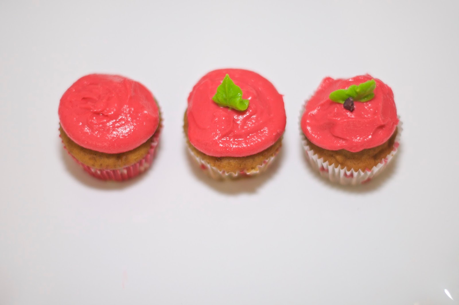 "Back to School" Apple Cupcakes