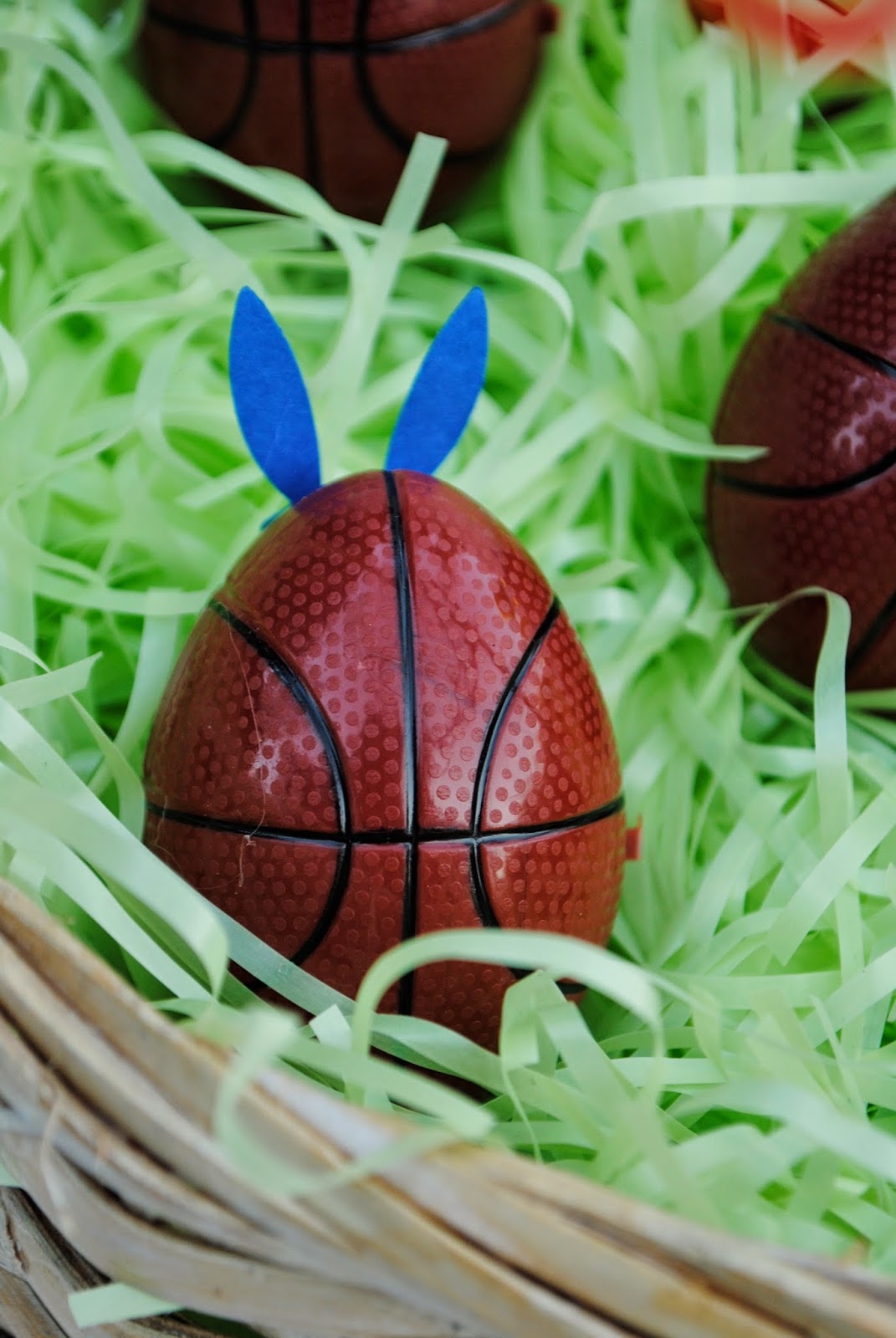 March Madness Basketball Easter Baskets | www.jacolynmurphy.com