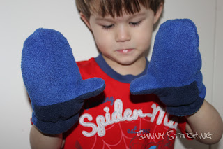 Blue Boy Mittens : Sunny Stitching