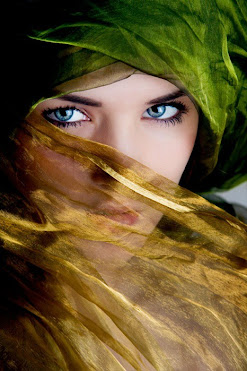 Make up 2012 : A cor como elemento de moda