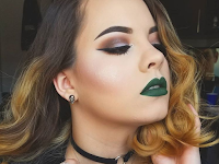 5 Beauty Girls Show How to Rock Green Lipstick IRL