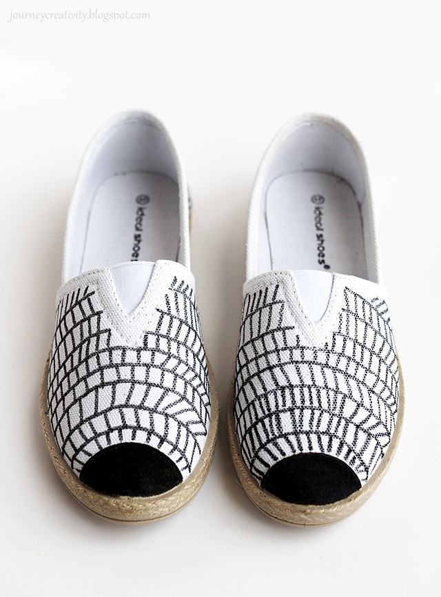 doodlebob shoes