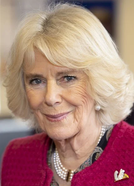 The Duchess of Cornwall visited North Swindon Library and the Lyndhurst Centre