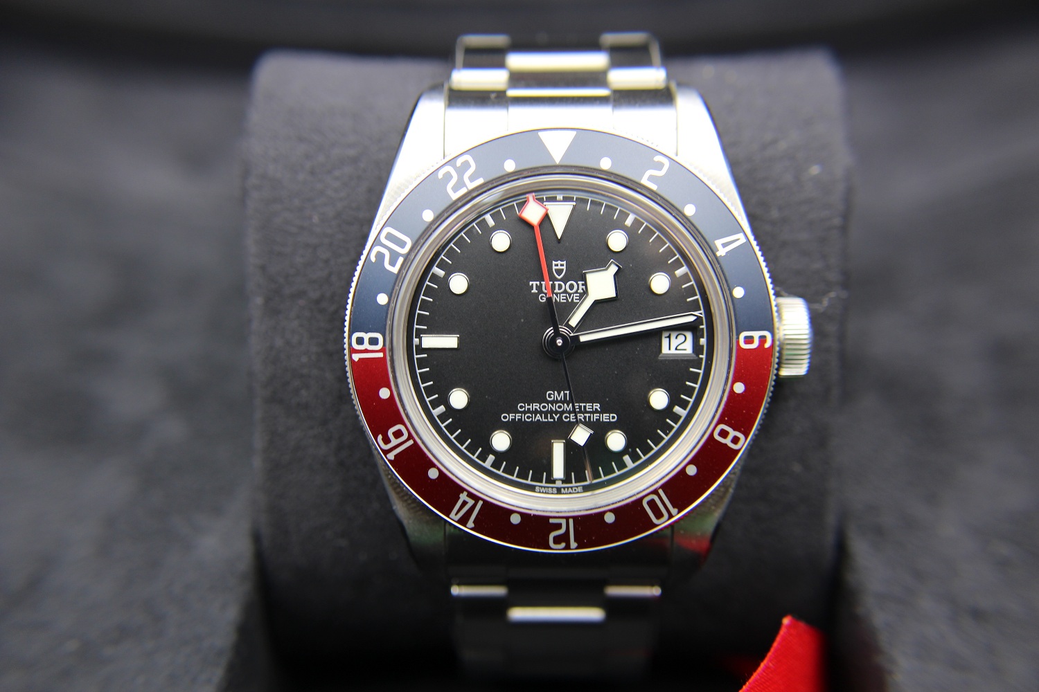 Jual Beli Jam Tangan Mewah Second Original Jam Tangan Bekas Original Arloji Bekas Original Sold Tudor Black Bay Gmt Pepsi Bezel Fullset 2018 Under Warranty