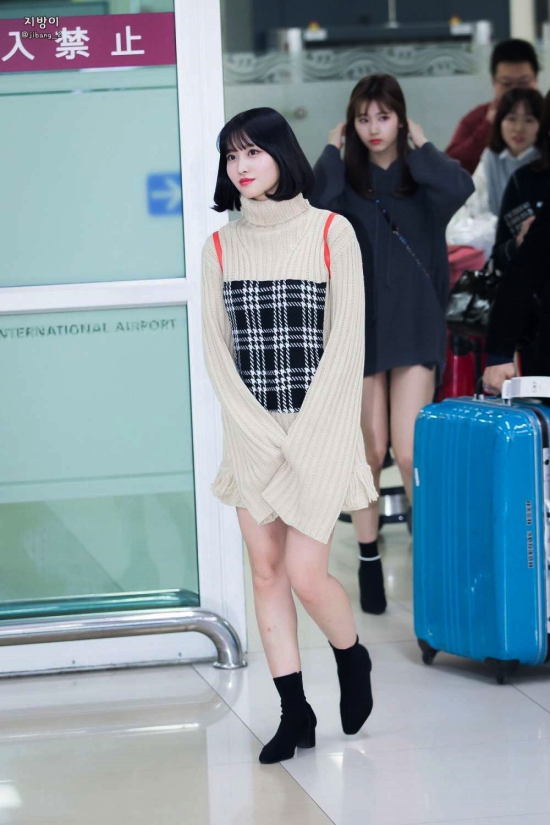 Twice Momo Airport Fashion - Official Korean Fashion