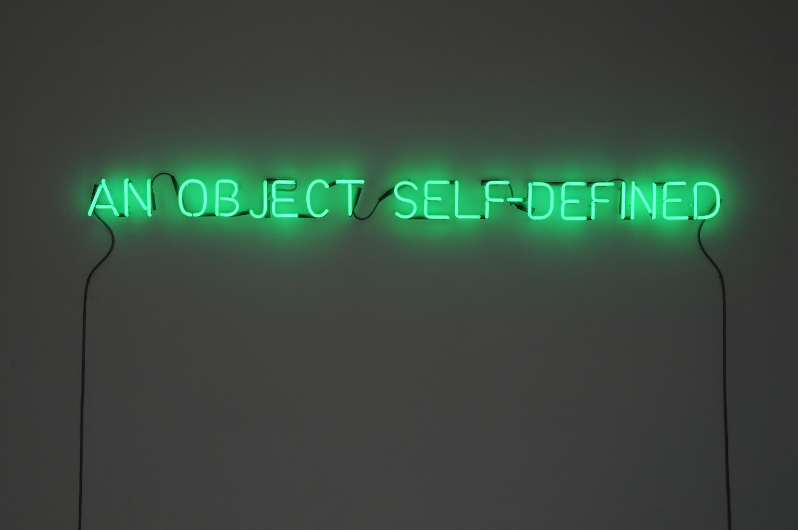Object definition. Joseph Kosuth арт. Кошут Неоновые надписи.