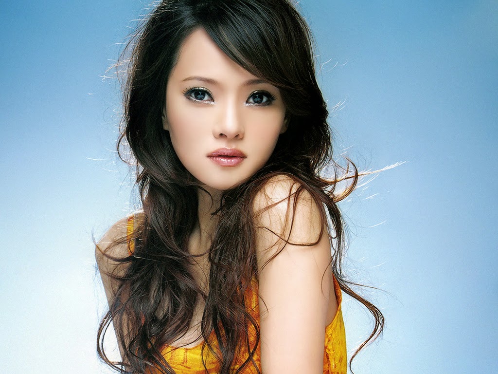 Very Nice Cute Chinese Girl Suzaa Dancing On Bollywood Song Mashallah Ek Tha Tiger Fizz Tv