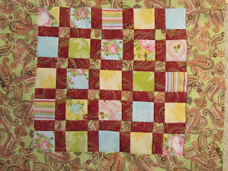 free quilt pattern for a table topper