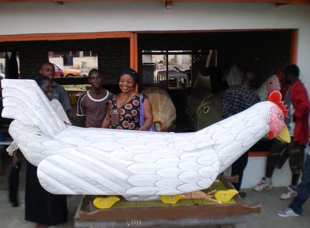 Chicken casket, Coffins are a statement in Ghana Africa