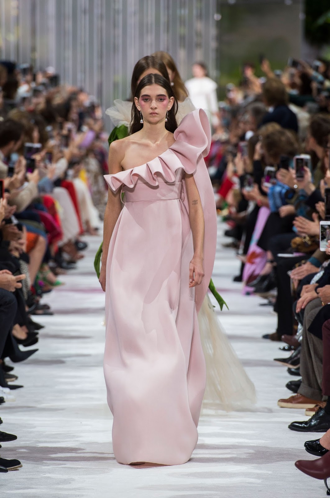 Simply Beautiful: Valentino October 2, 2017 | ZsaZsa Bellagio - Like No ...