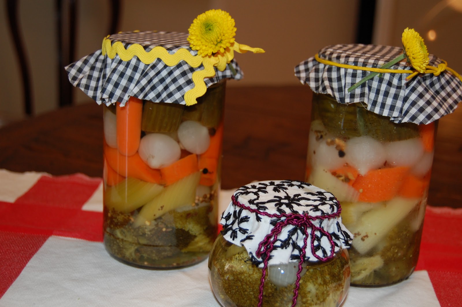 Living Lollie: Jardiniere, or Pickled Veggies