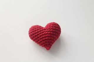 PATRON GRATIS CORAZON AMIGURUMI 32507 PATRON GRATIS CORAZON AMIGURUMI 32507