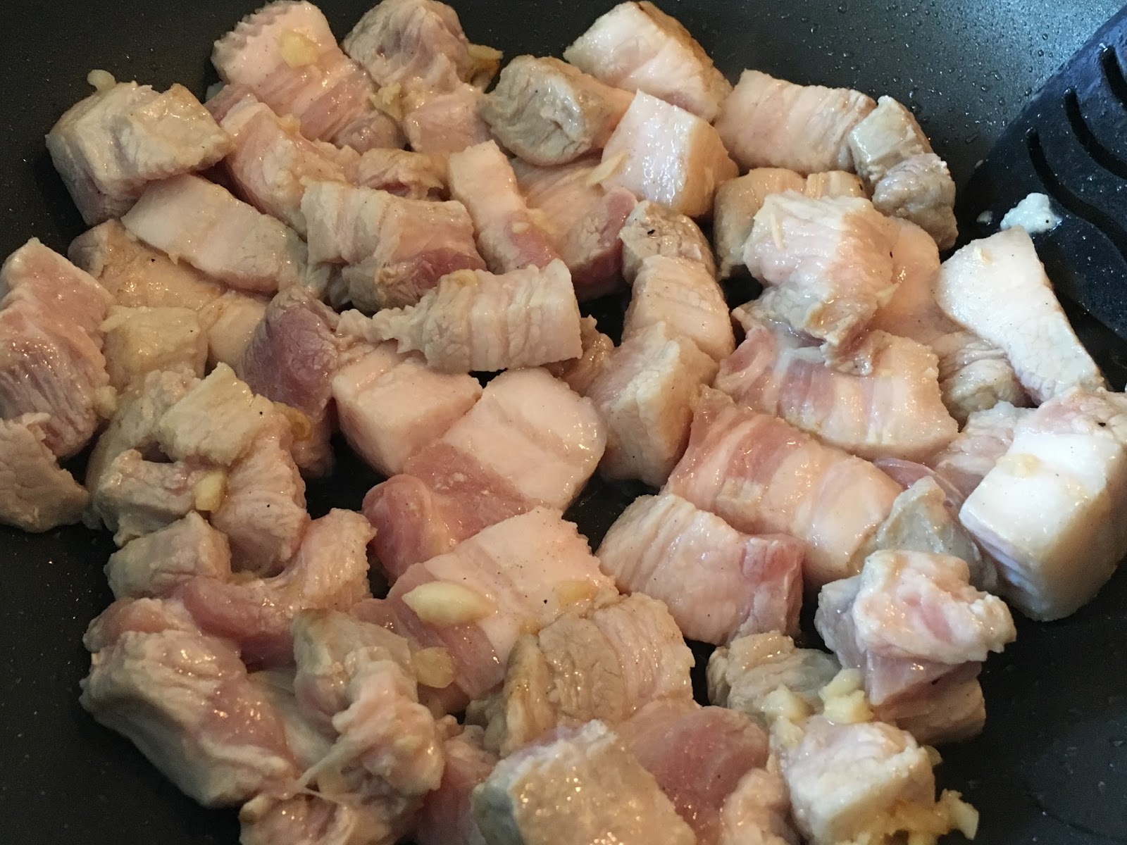 Chinese Star Anise And Soya Braised Pork Belly / LUCY LOVES TO EAT