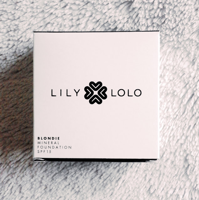 Lily Lolo • Podkład SPF 15, Blondie + KONKURS