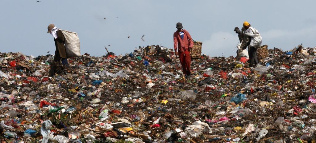 Soal Biologi Limbah Pengertian Dan Jenisnya Kunci Jawaban 35 Pilgan Muttaqin Id