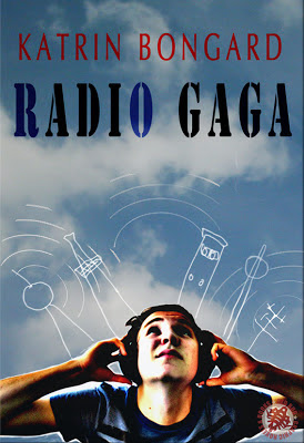 http://leseglueck.blogspot.de/2013/03/radio-gaga.html