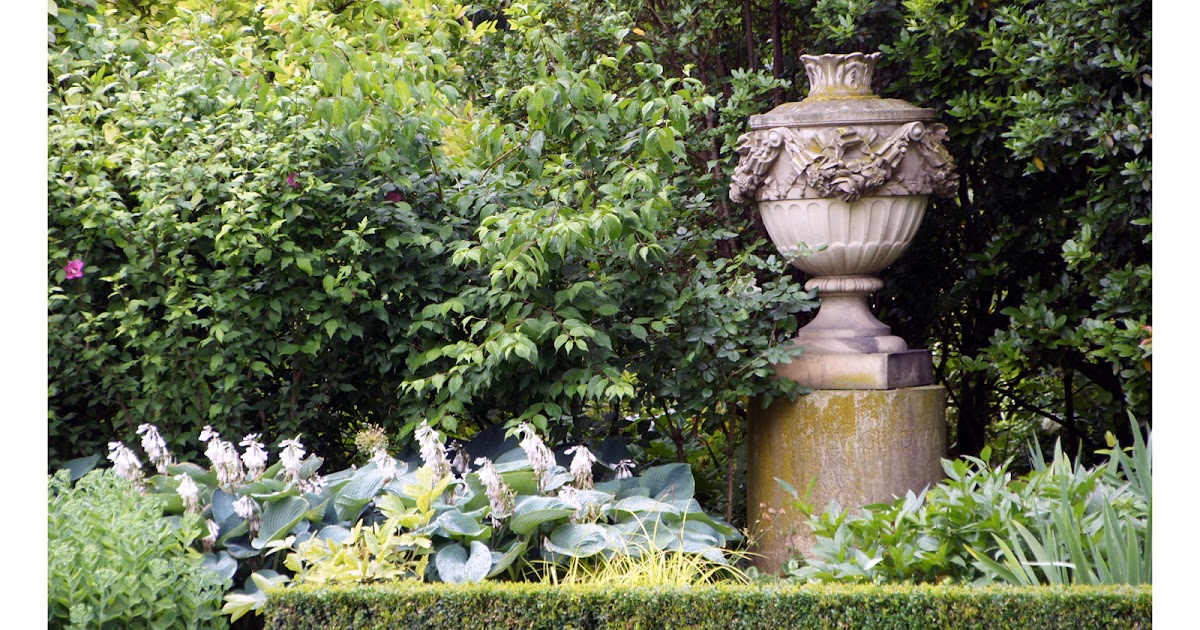 Vasque De Jardin En Pierre Poyr Decoration Jardin Vasque De Jardin En Pierre Poyr Decoration Jardin