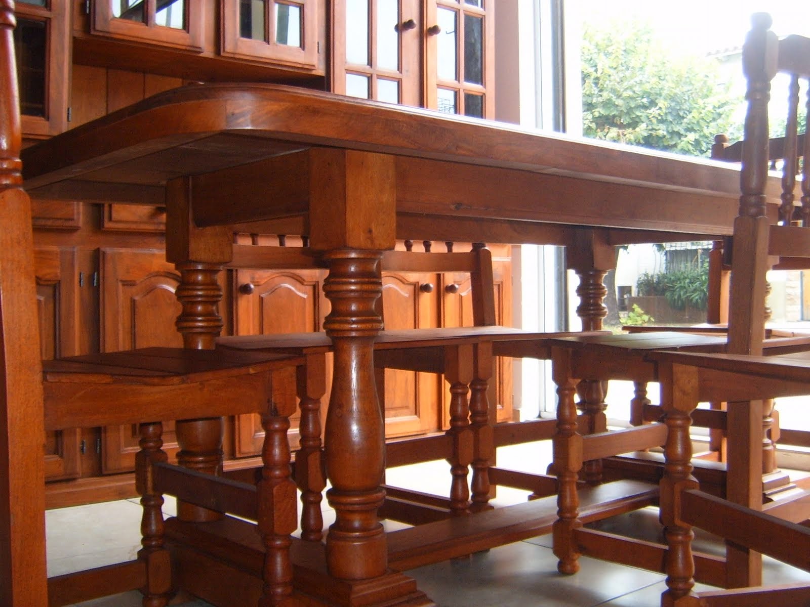 Comprar muebles de algarrobo cosas que deberías saber Revista