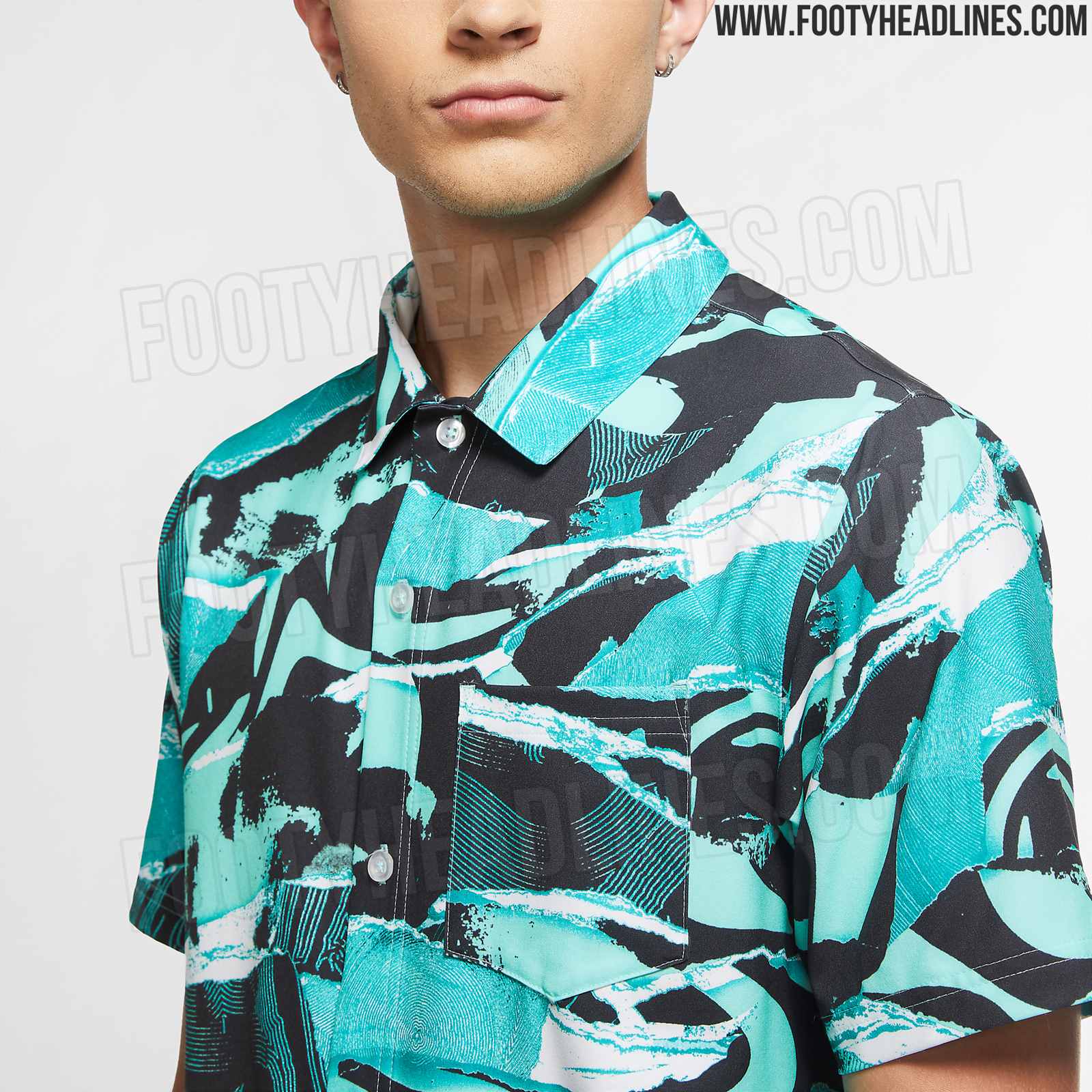 liverpool nike air collection