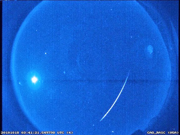 Dự báo các trận mưa sao băng năm 2011 - 2 / Thiên văn học Đà Nẵng