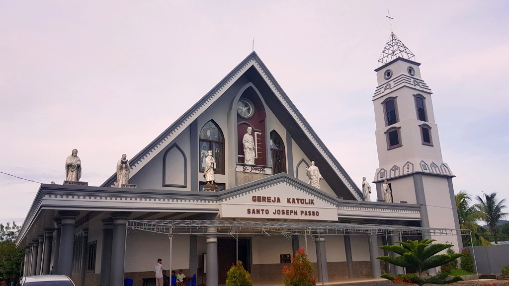 Fotografi Gereja Katolik di Indonesia: Gereja Katolik St. Yoseph, Passo