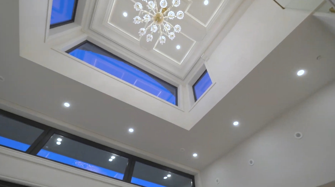 29 Interior Design Photos vs. 1103 Gilston Rd, West Vancouver Luxury Home Tour