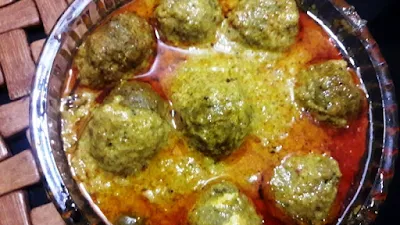 transfer-to-the-serving-dish-to-malai-kofta