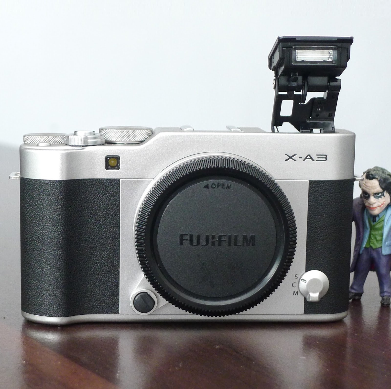 Kamera Mirrorless Fujifilm XA3 ( Body Only ) Jual Beli Laptop Bekas