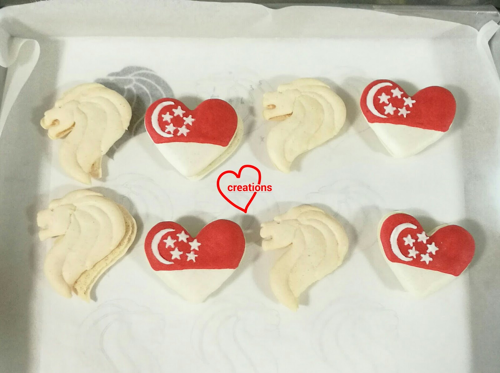 Loving Creations for You Merlion and Singapore Flag Heart Earl Grey