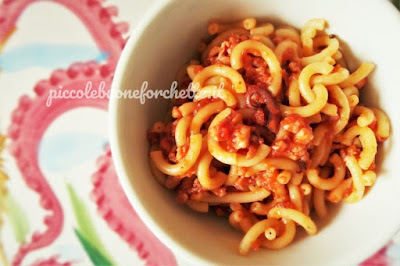 Ricetta pasta al ragù di polpetti per bambini foto Ricetta pasta al ragù di polpetti per bambini