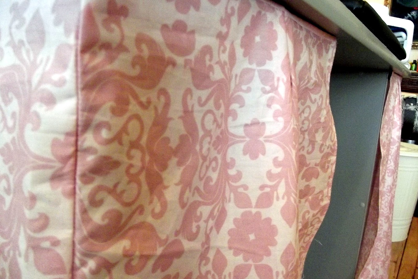 Carry on Dancing Making it DIY Table Skirt