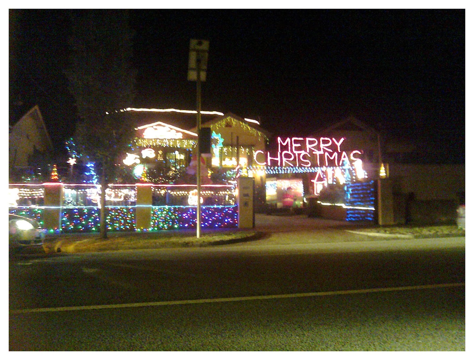 Melbourne Photographs Victoria Tasmania Queensland Australia CHRISTMAS LIGHTS TOORAK ROAD MELBOURNE