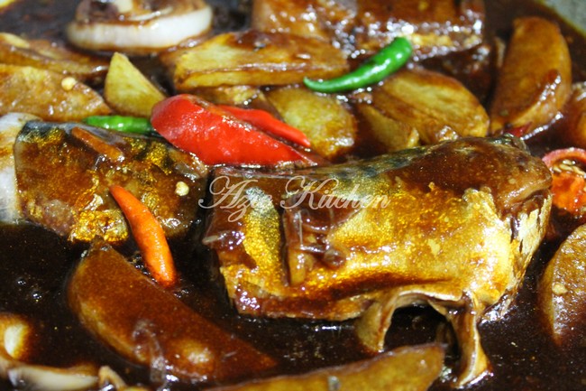 Masak Kicap Sardin Menu Bersahur