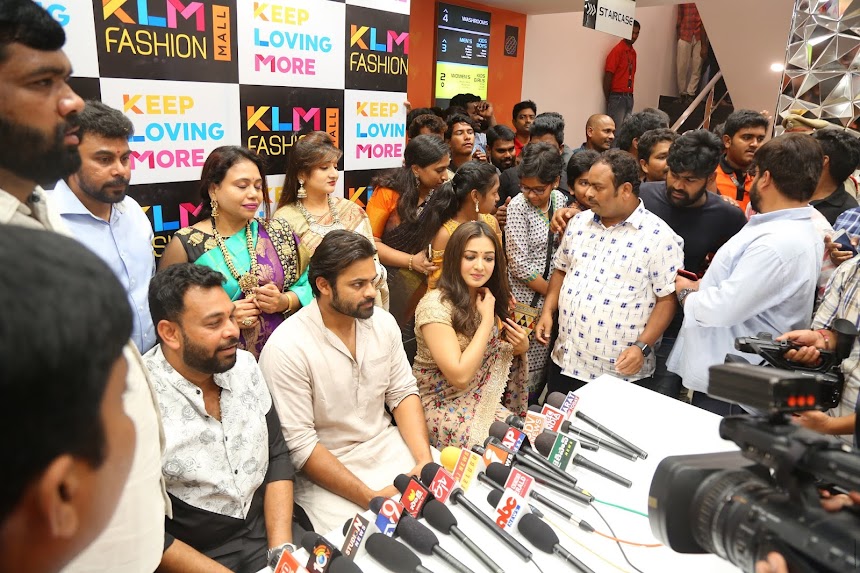 Catherine Tresa at KLM Fashion Mall Opening