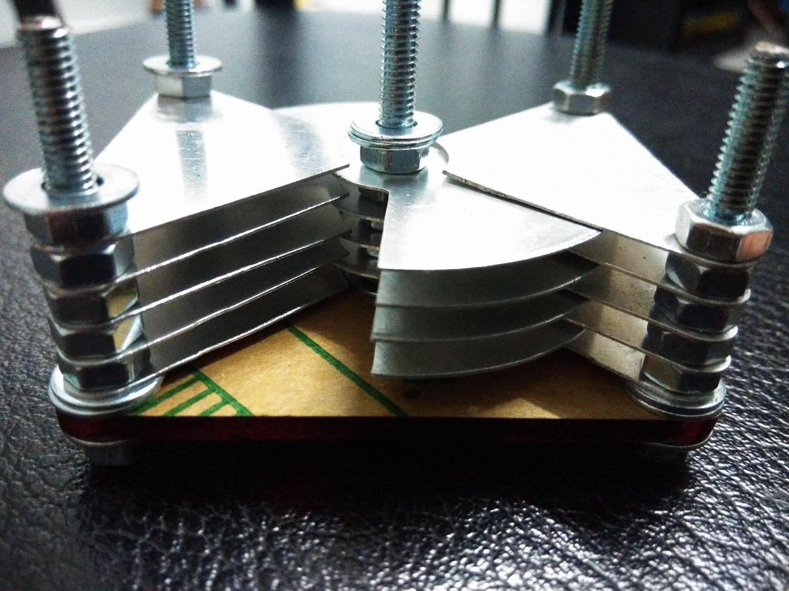 9W2SVT: Variable Capacitor for ham radio